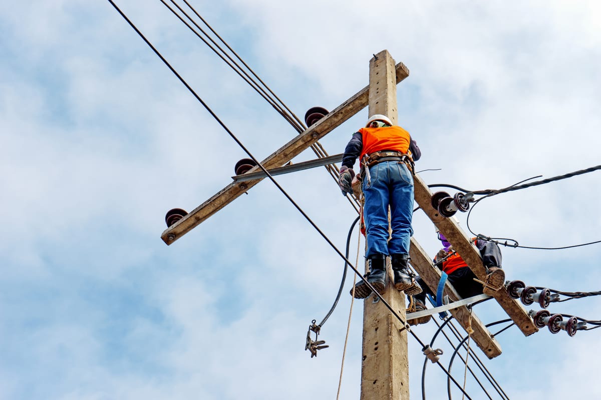 Lineman Injured in Louisiana Highlights Dangers of Power Line Repairs After a Storm